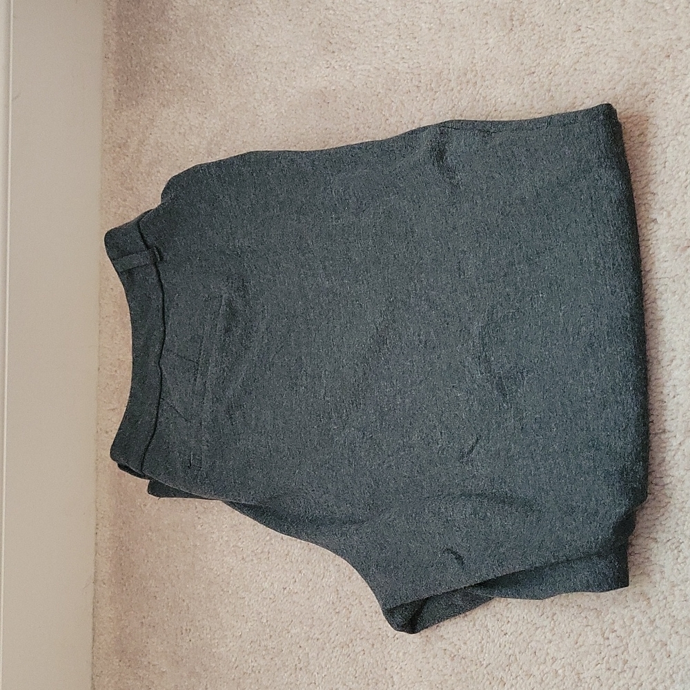 41 Hawthorn ——> 16W Grey Dress Pants